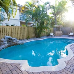 Pool + BBQ | Wilton Manors | King & Queen Beds