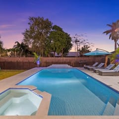 Heated Pool & Spa Oasis | Gazebo & Pool Table