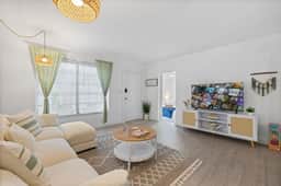 Coconut Grove Area | Avocado Tree + BBQ | Sleeps 8 - Image 2