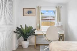 Coconut Grove Gem | Marble Spa Bath | BBQ Yard - Image 4