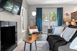 Pet-Friendly 1BR | Full Kitchen | Fenced Yard - Image 5