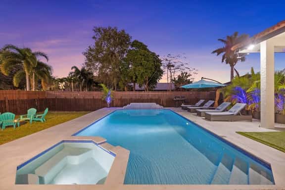 Heated Pool & Spa Oasis | Gazebo & Pool Table - Image 1